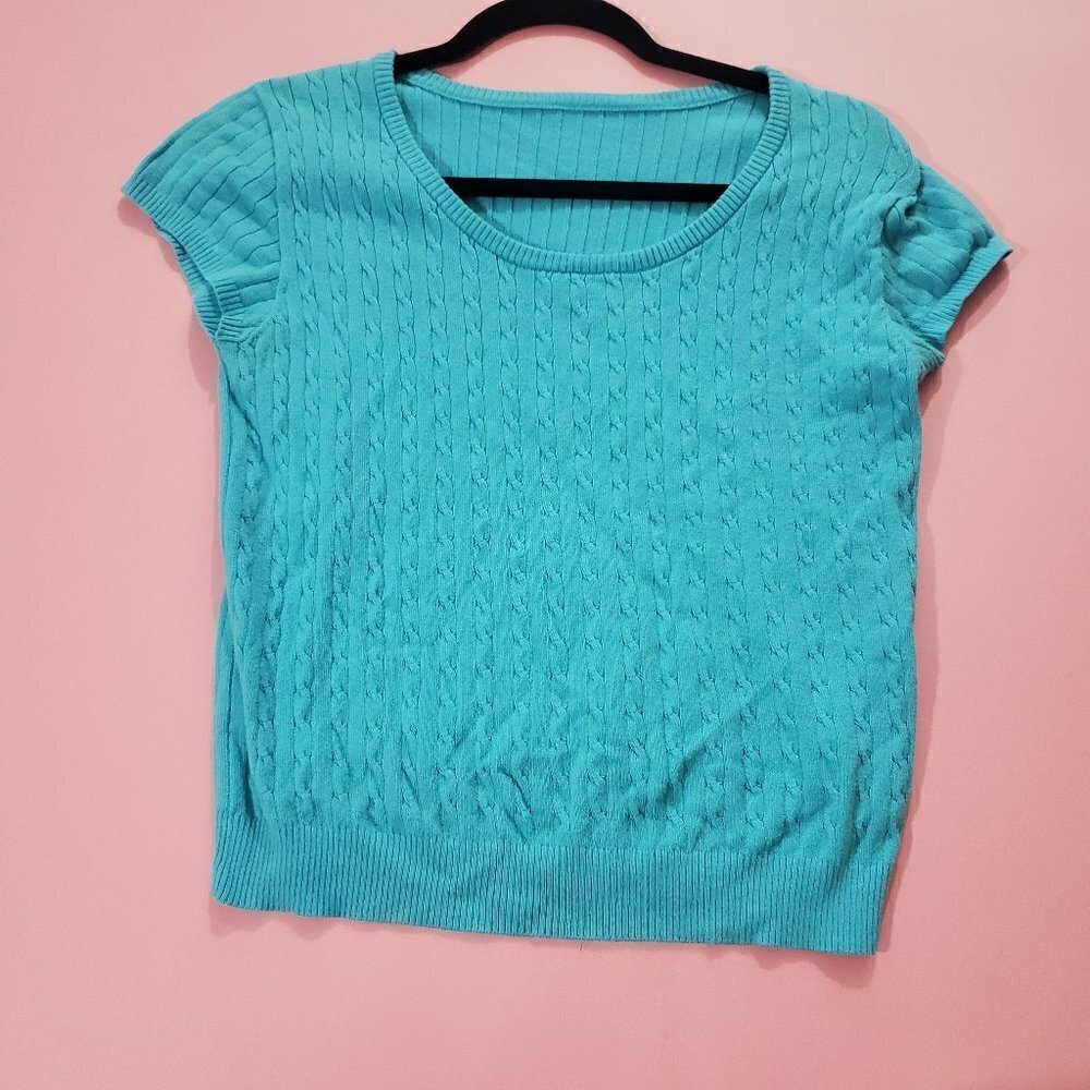 💙 Super Cute Blue Knit Short Sleeve Top 💙 - Picture 1 of 3